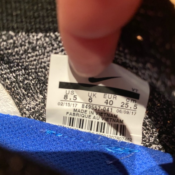 Women’s NIKE AIR VAPORMAX FLYKNIT OREO 2.9 grey CHEAPER IN DESCRIPTION - Picture 8 of 8